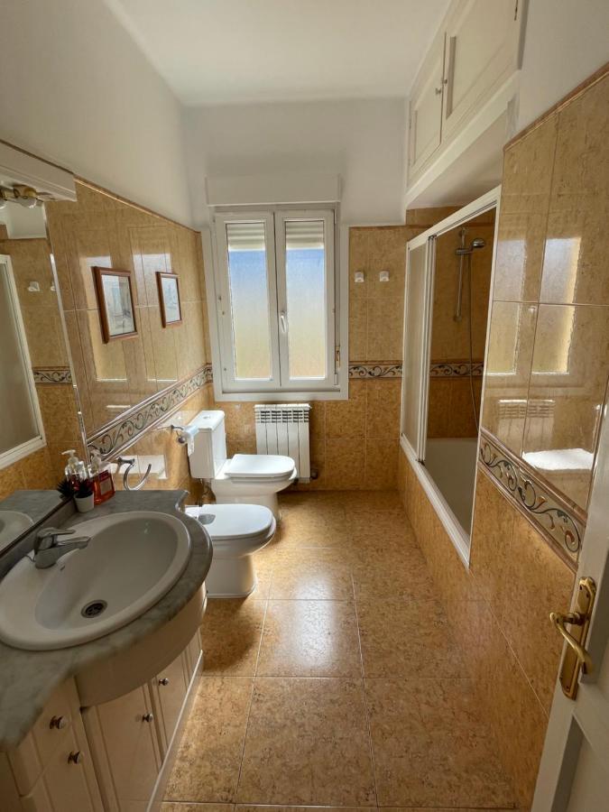 Villa La Palmera Y El Mar Naveces Extérieur photo